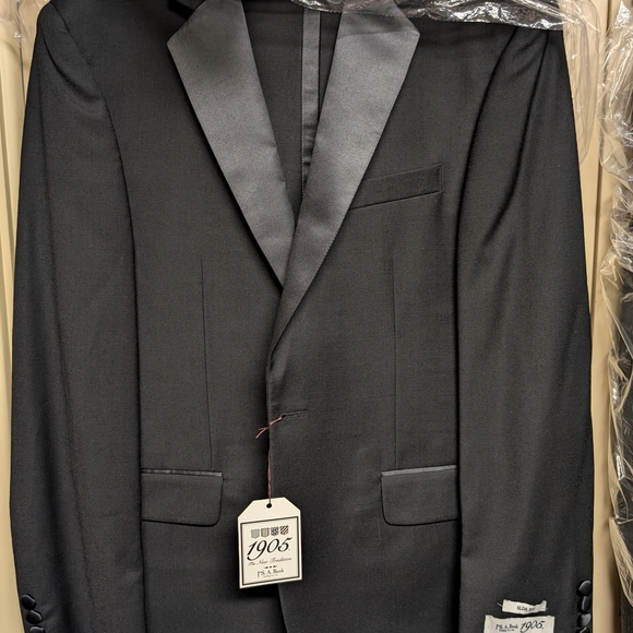 Joseph A Banks 1905 Collection Tuxedo